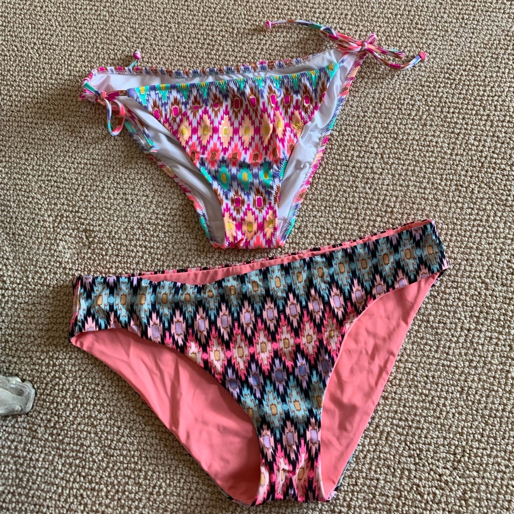 VICTORIAS SECEET SWIM BUNDLE
